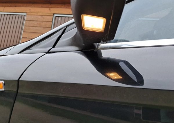 Ford Mondeo cena 21700 przebieg: 178200, rok produkcji 2008 z Września małe 742